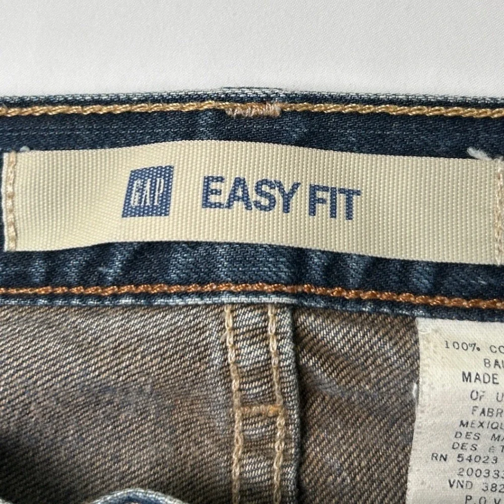 Gap Mens Easy Fit Jeans Blue 34x30 Straight Leg Medium Wash Faded Denim